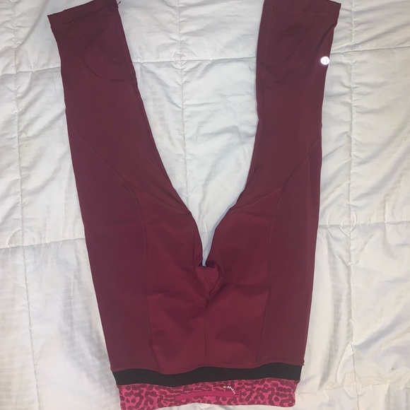 Lululemon leggings - Picture 2 of 6